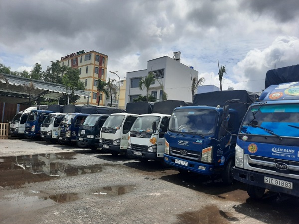 Thuê xe tải chở hàng Tại TPHCM