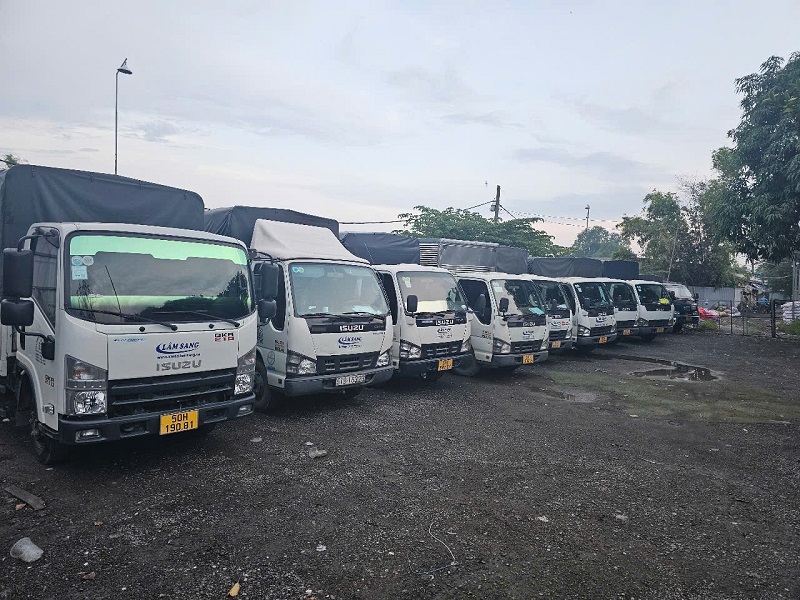 Dịch Vụ Vận Chuyển Hàng Hóa - Sự Phát Triển Tại Việt Nam